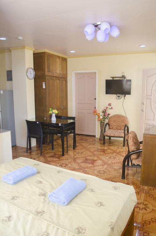 Julz Tropical Apartments Olongapo Exteriér fotografie