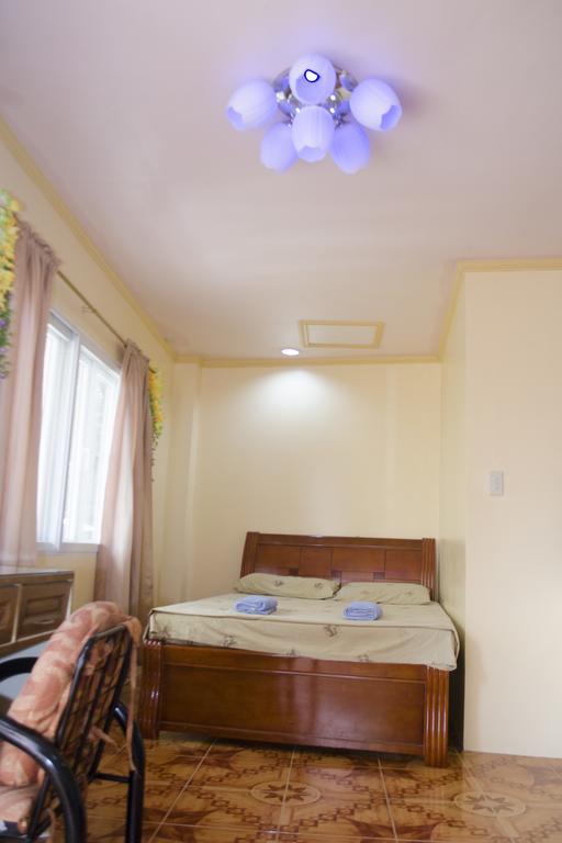 Julz Tropical Apartments Olongapo Exteriér fotografie
